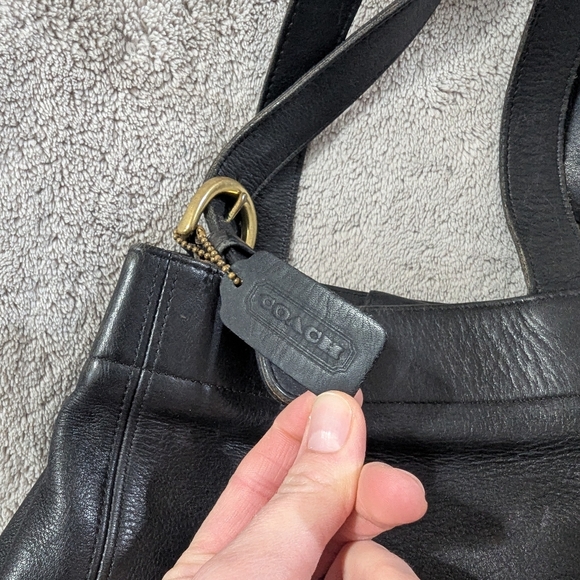 Vintage Coach Soho Buckle Bag - Picture 2 of 9